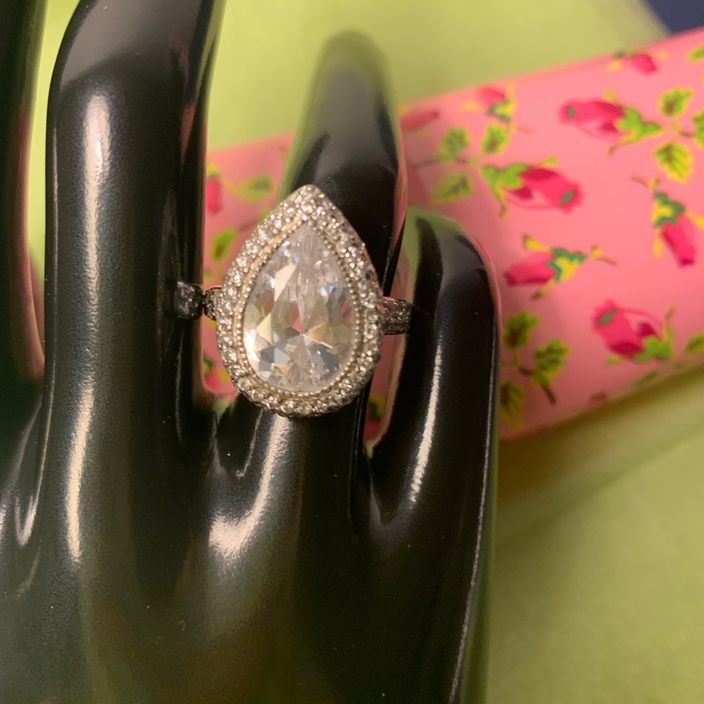 Stamped 925 sterling silver and zirconia COCKTAIL RING
